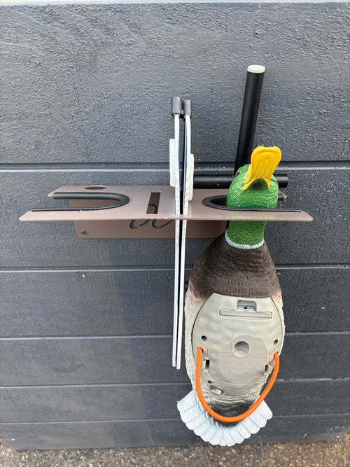 Spinning Wing Wall Mount